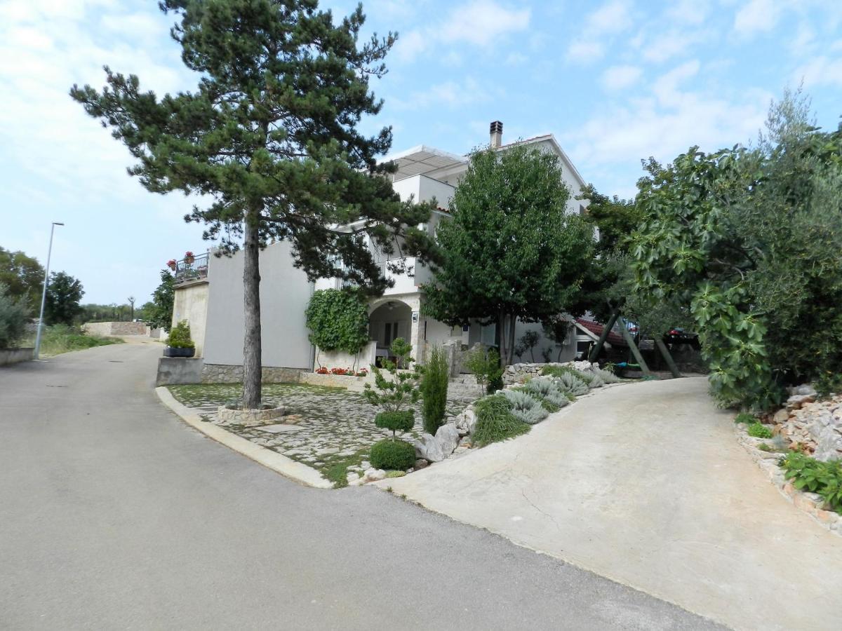 With A Parking Space Sveti Vid, Krk - 16955 Appartement Malinska